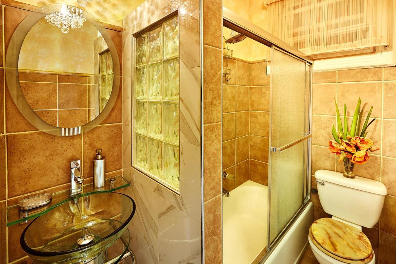 The International Cozy Inn New York Extérieur photo